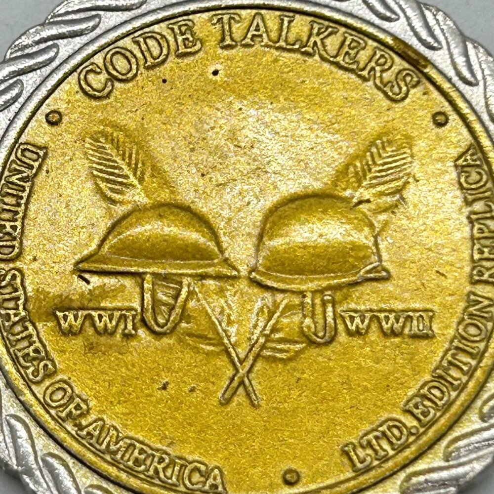 2016 Remember Native Americans Sacagawea Code Talkers Coin Pendant Necklace Gold - Picture 8 of 15